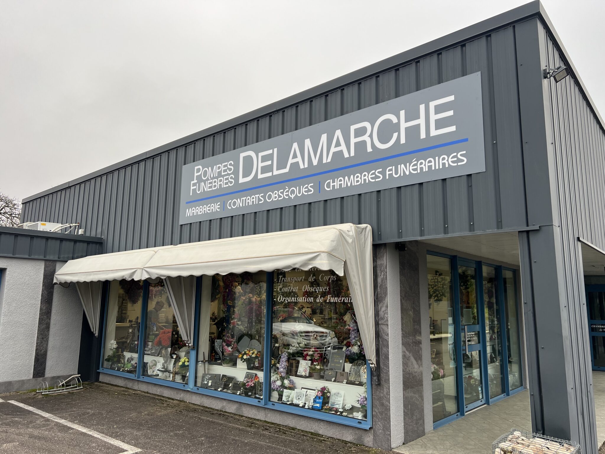 Photo de Pompes Funèbres Marbrerie Delamarche - Dampierre-sur-Salon